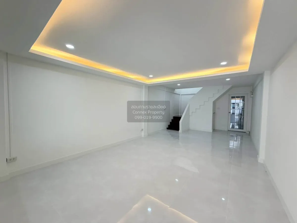 ขายบ้าน  บ้านอมรพันธ์ 9 หน้ากว้าง รีโนเวทใหม่ ลาดพร้าว เขต ลาดพร้
