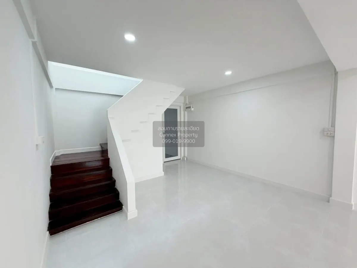 ขายบ้าน  บ้านอมรพันธ์ 9 หน้ากว้าง รีโนเวทใหม่ ลาดพร้าว เขต ลาดพร้