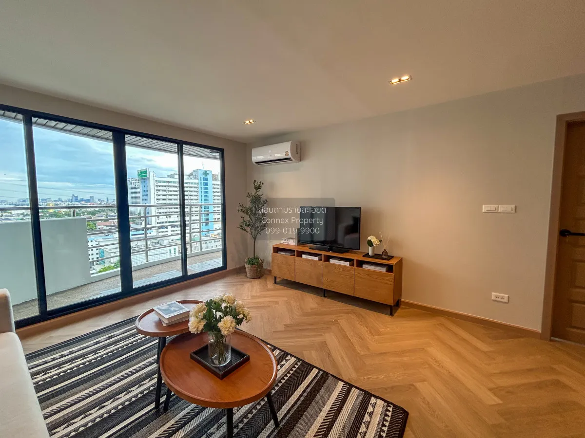 For Sale Condo , Flora Ville condo , nice view , high floor , cor