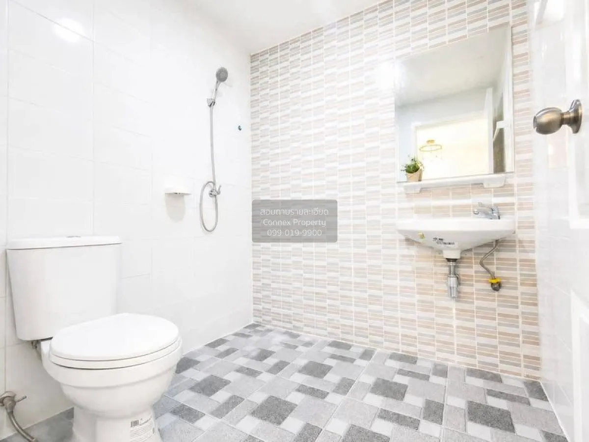 For Sale Townhouse/Townhome  , Pruksa Ville 43 Rama 5-Nakhon In ,