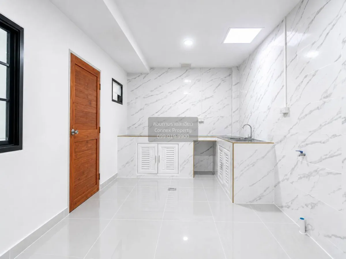 For Sale Townhouse/Townhome  , Baan Saengtawan , Bueng Nam Rak , 