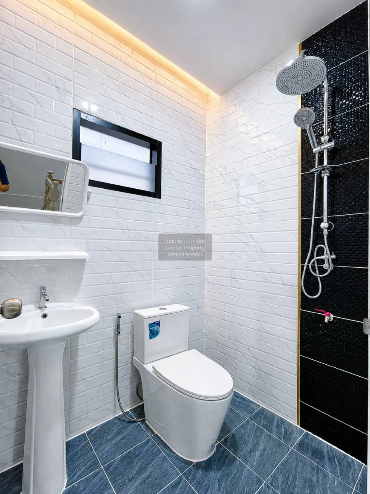 For Sale Townhouse/Townhome  , Baan Saengtawan , Bueng Nam Rak , 