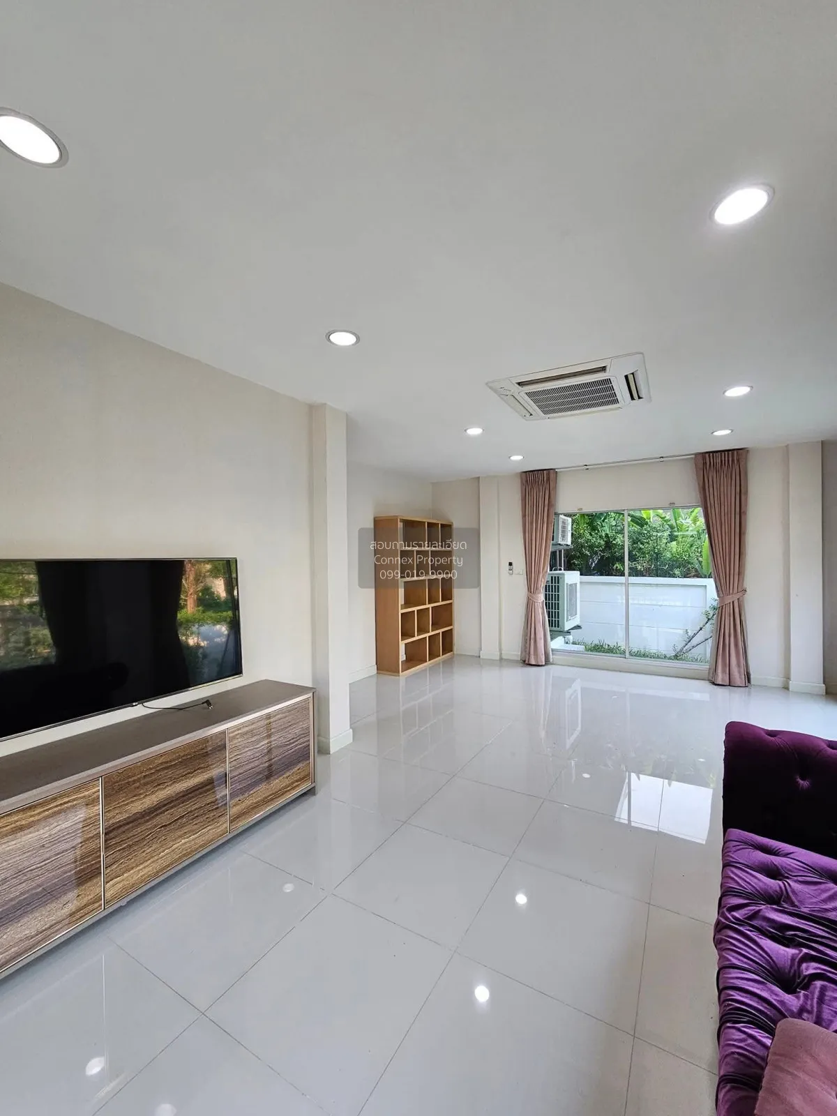 For Rent House , Life Bangkok Boulevard Ramindra 105 , corner uni 3