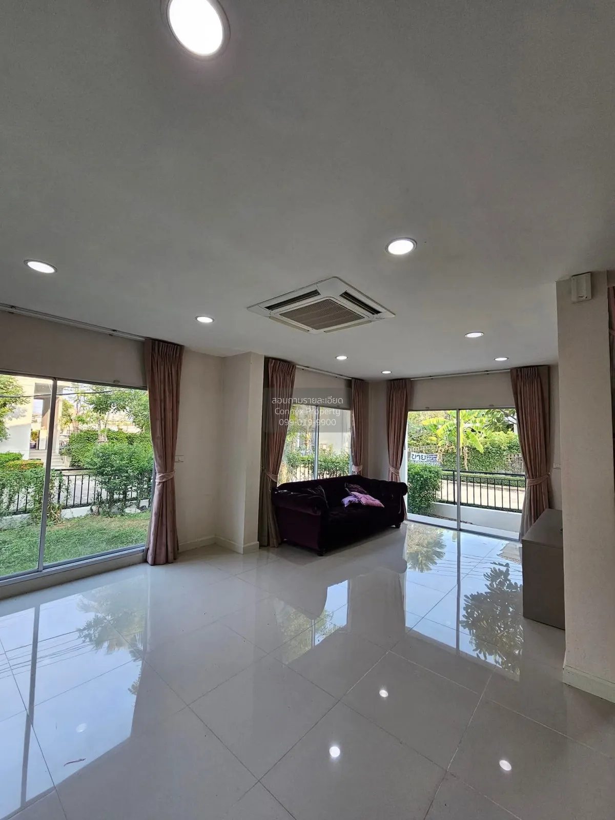 For Rent House , Life Bangkok Boulevard Ramindra 105 , corner uni 4