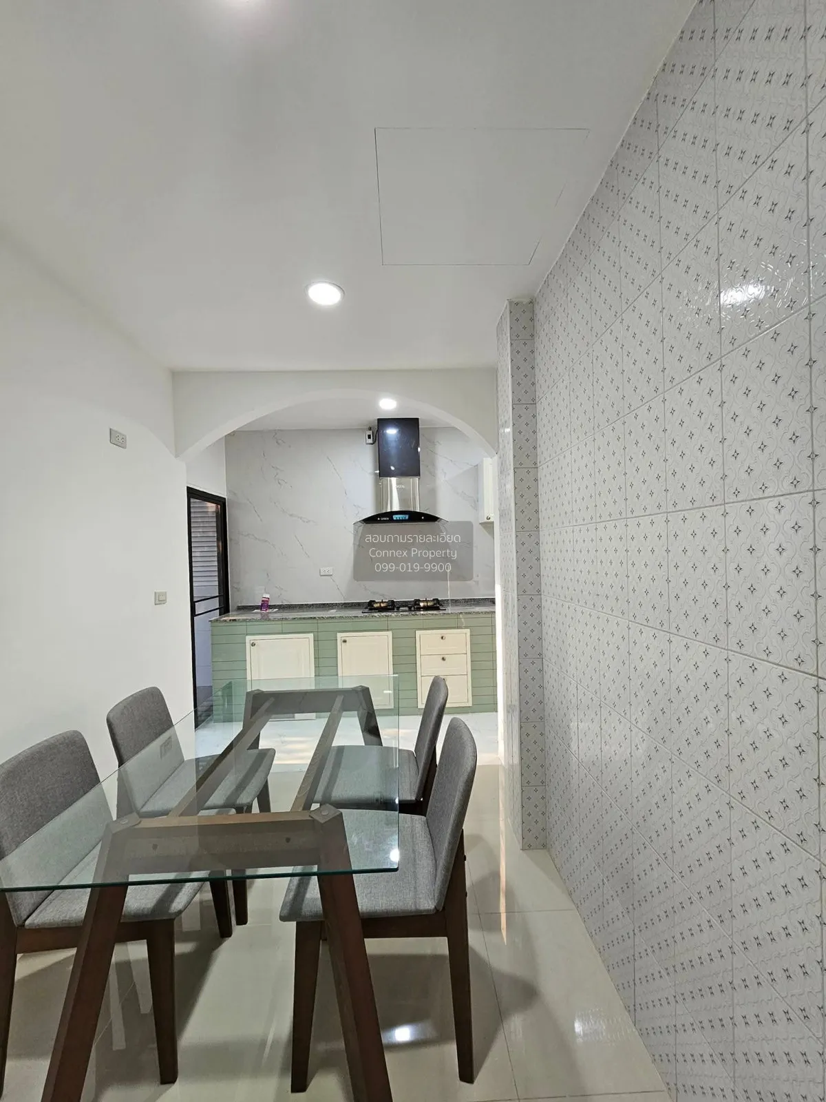 For Rent House , Life Bangkok Boulevard Ramindra 105 , corner uni