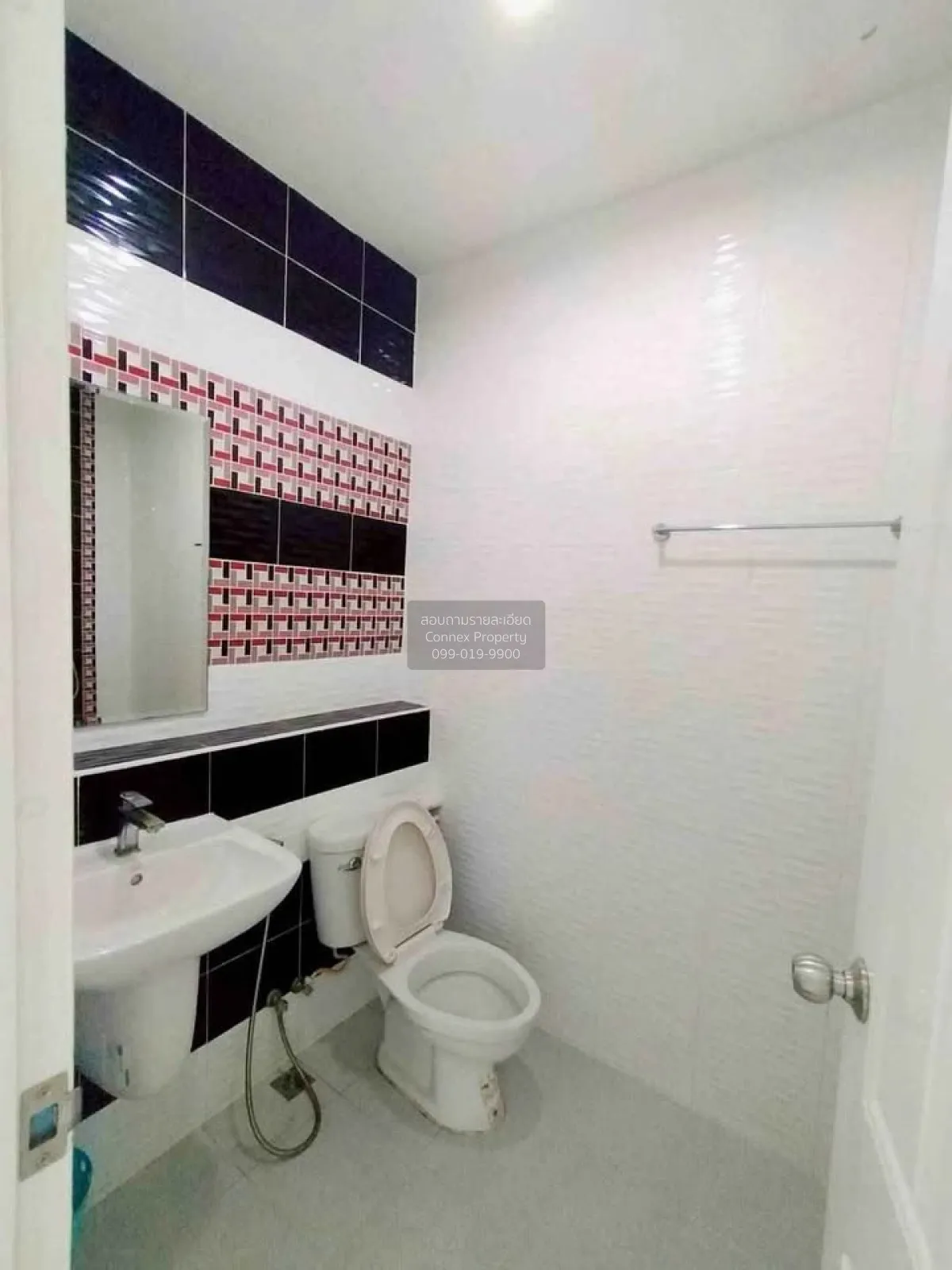 For Rent Townhouse/Townhome  , Bristol Park Pattaya , Huai Yai , 