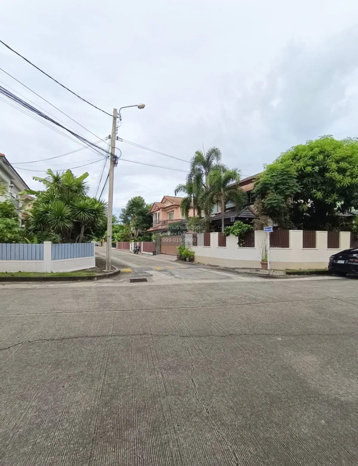ขายบ้าน  ชลลดา วงแหวน-รัตนาธิเบศร์ บางรักพัฒนา บางบัวทอง นนทบุรี 