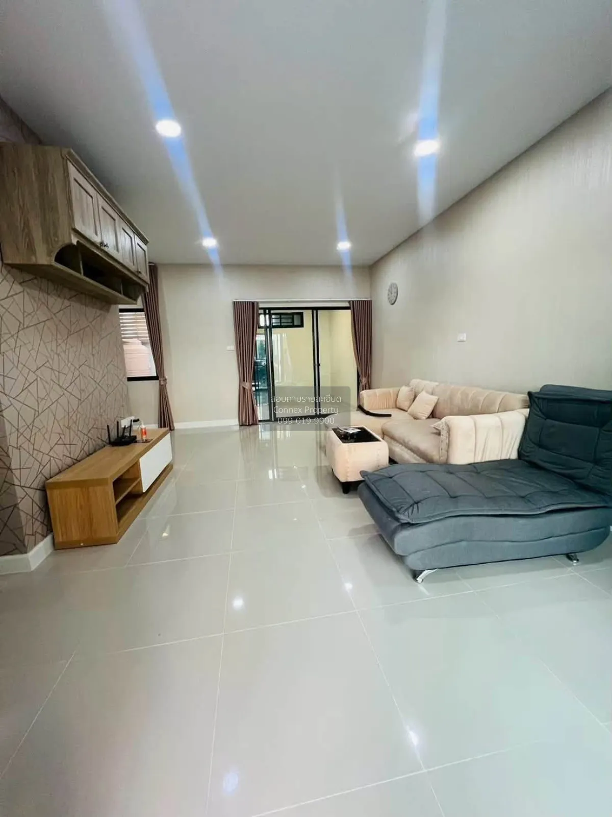 For Rent Big townhome at The Atrium, Plusin 20, Soi 5 , Khlong Th 4