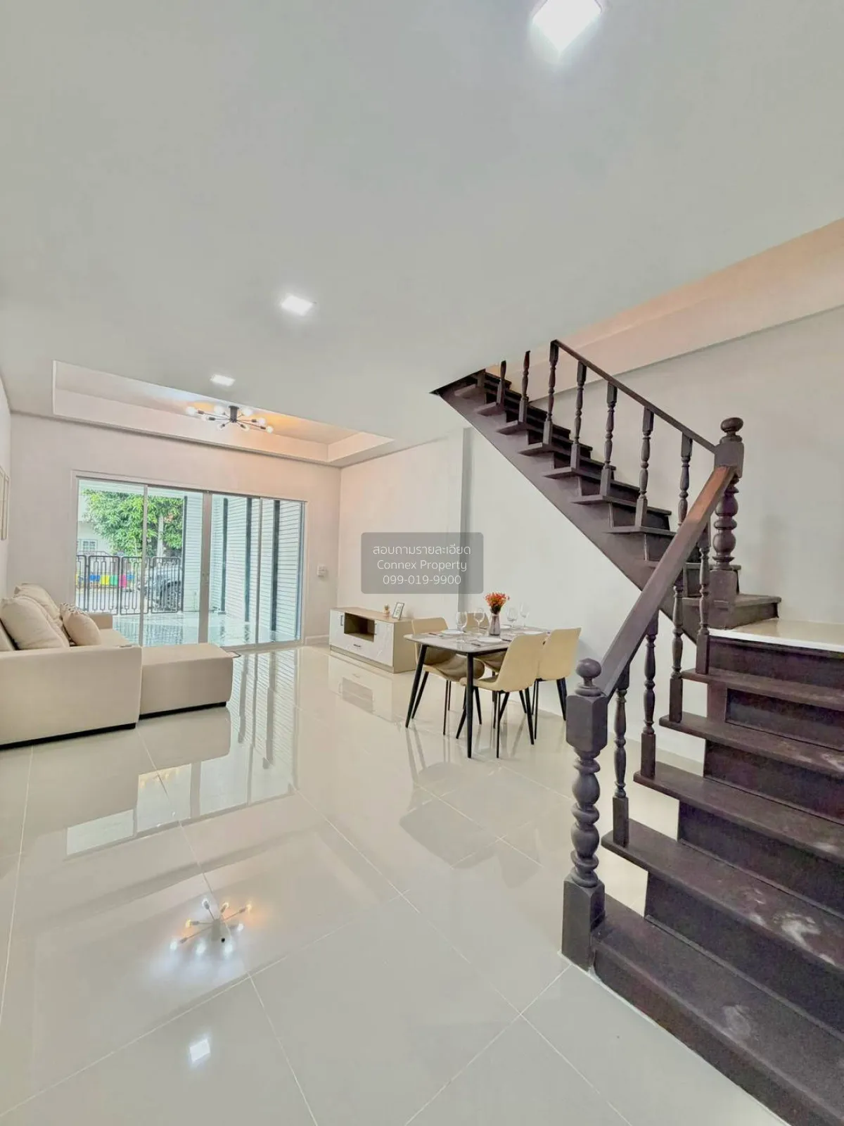 ขายทาวน์เฮ้าส์/ทาวน์โฮม  เอเชียโฮมทาวน์ รีโนเวทใหม่ ไทรน้อย ไทรน้
