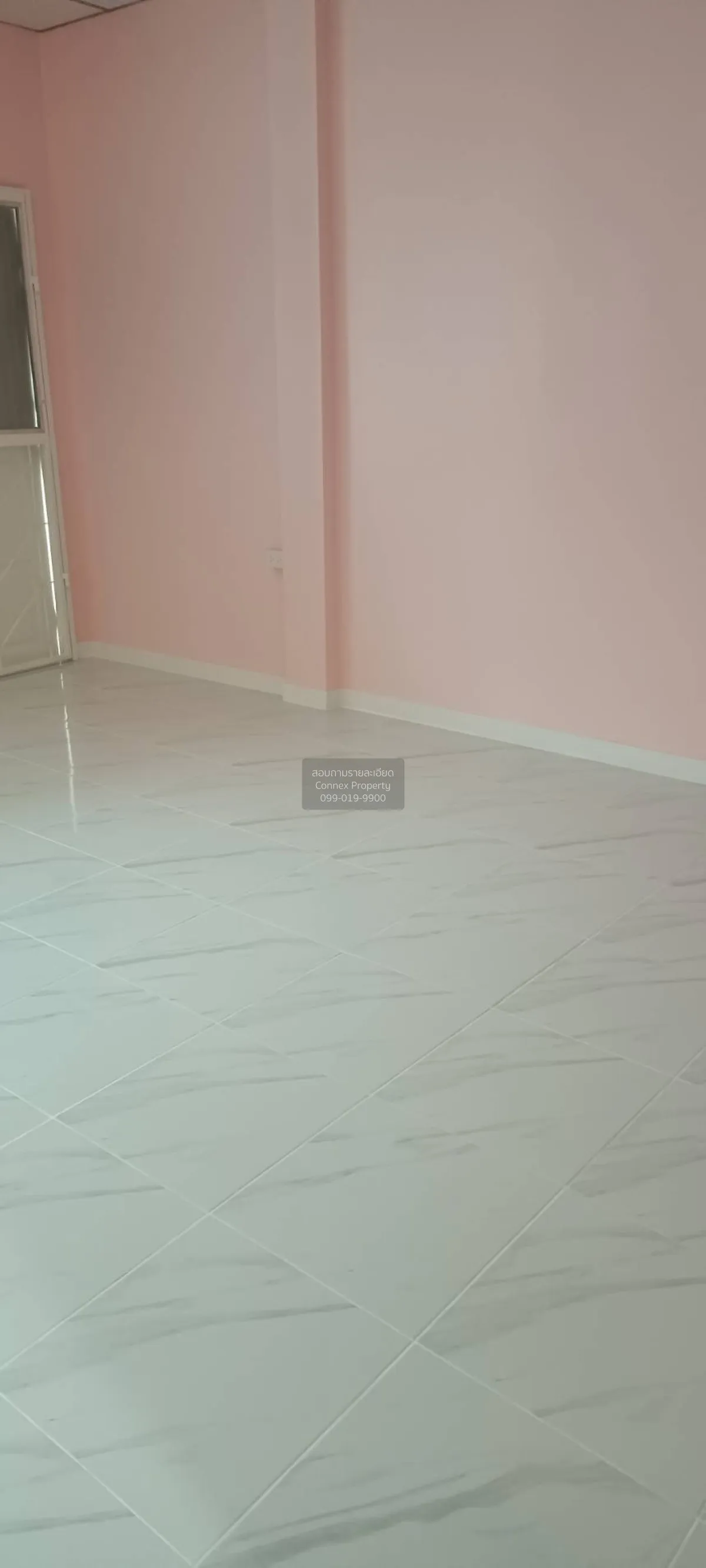 For Sale Townhouse/Townhome  , Niyom Villa , newly renovated , Ba