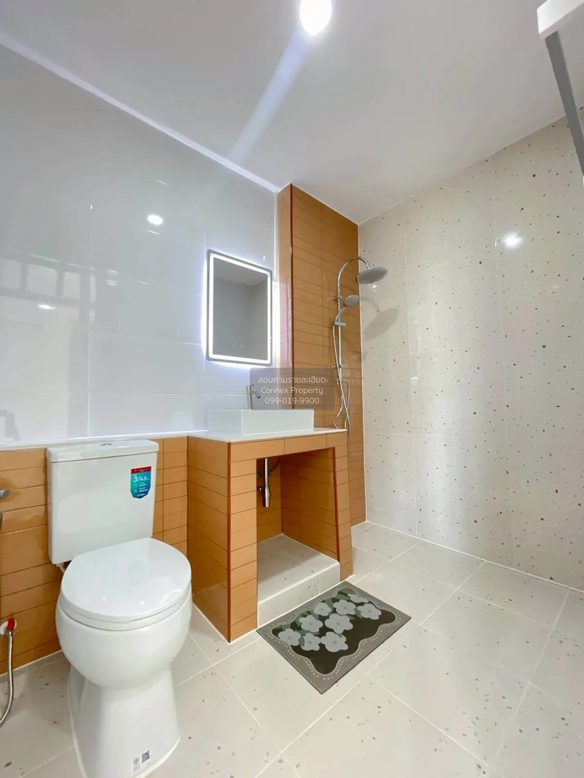 For Sale Townhouse/Townhome  , Piyawararom Klong 4 , Bueng Yitho  4