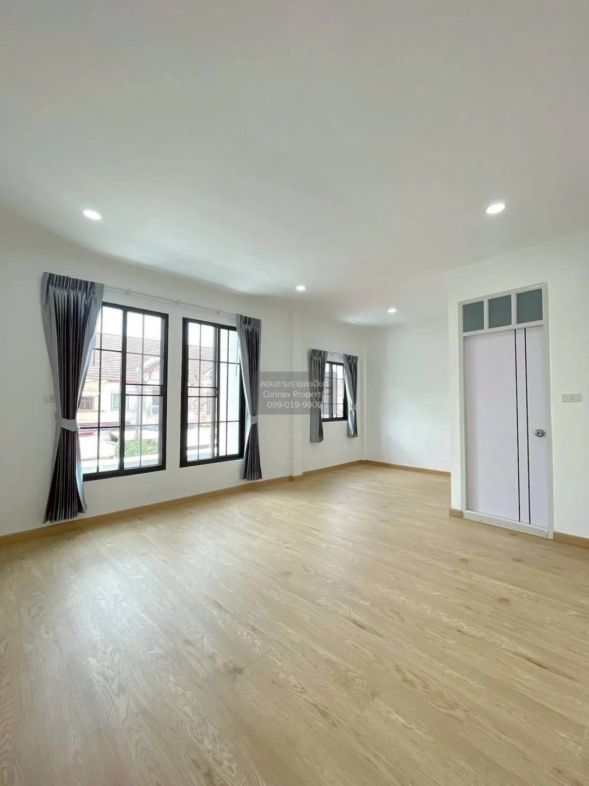 For Sale Townhouse/Townhome  , Piyawararom Klong 4 , Bueng Yitho 