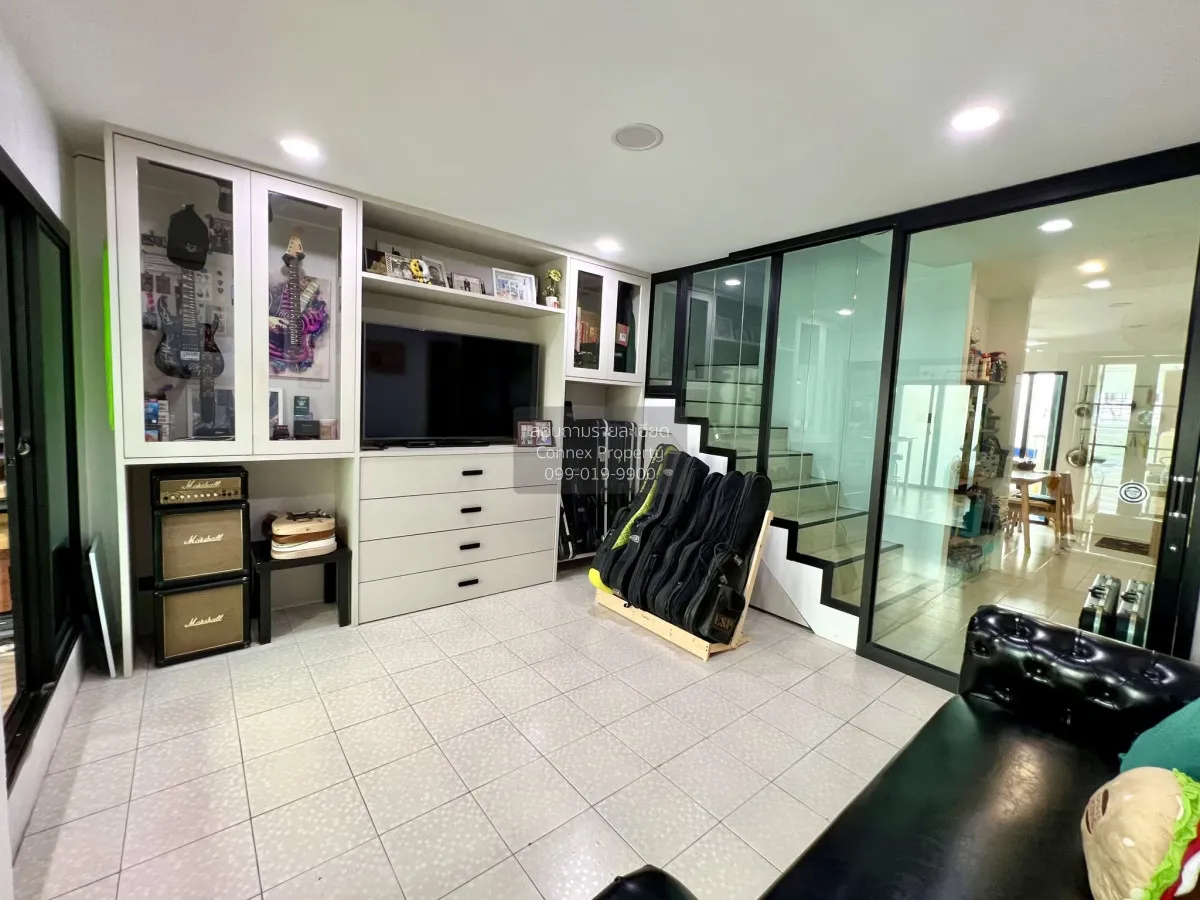 ขายทาวน์เฮ้าส์/ทาวน์โฮม  บ้านวีเคโฮม รีโนเวทใหม่ ท่าข้าม เขต บางข 4