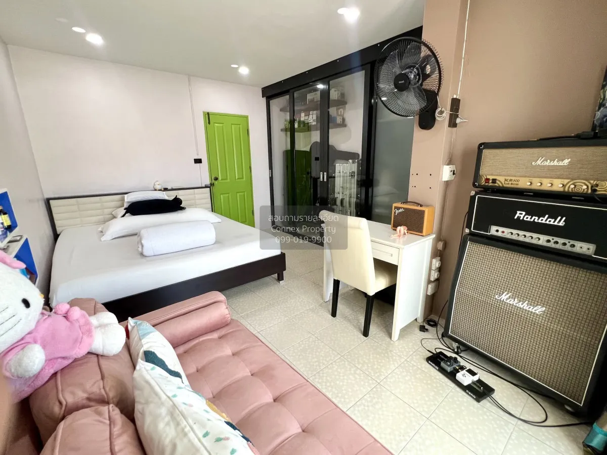 ขายทาวน์เฮ้าส์/ทาวน์โฮม  บ้านวีเคโฮม รีโนเวทใหม่ ท่าข้าม เขต บางข
