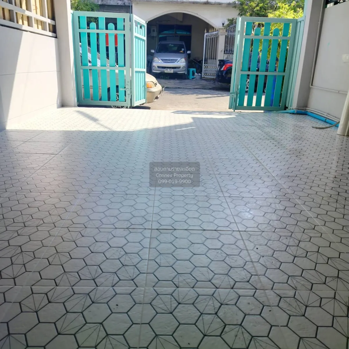 For Sale Townhouse/Townhome  , Ban Pradu Daeng , newly renovated  4