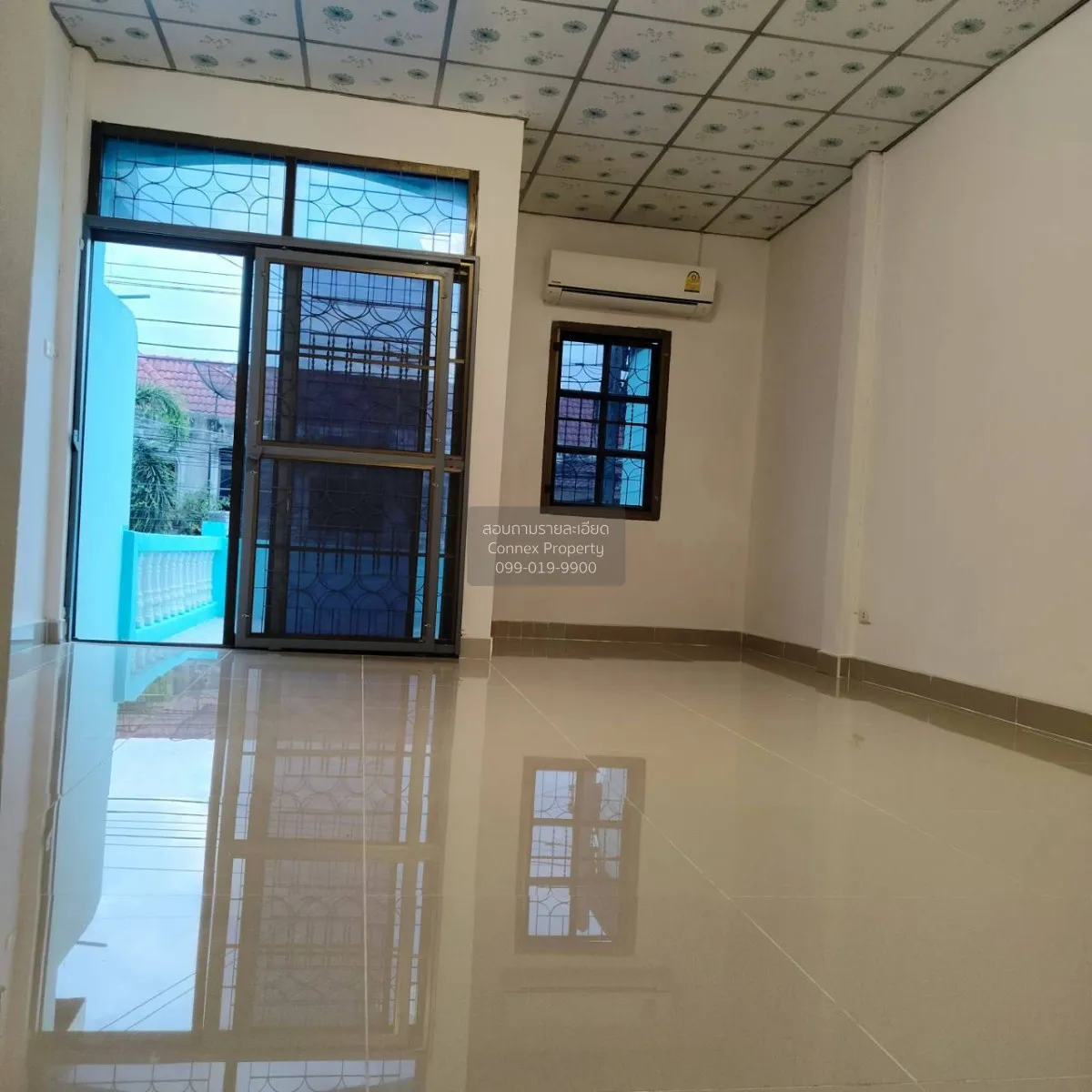 For Sale Townhouse/Townhome  , Ban Pradu Daeng , newly renovated 