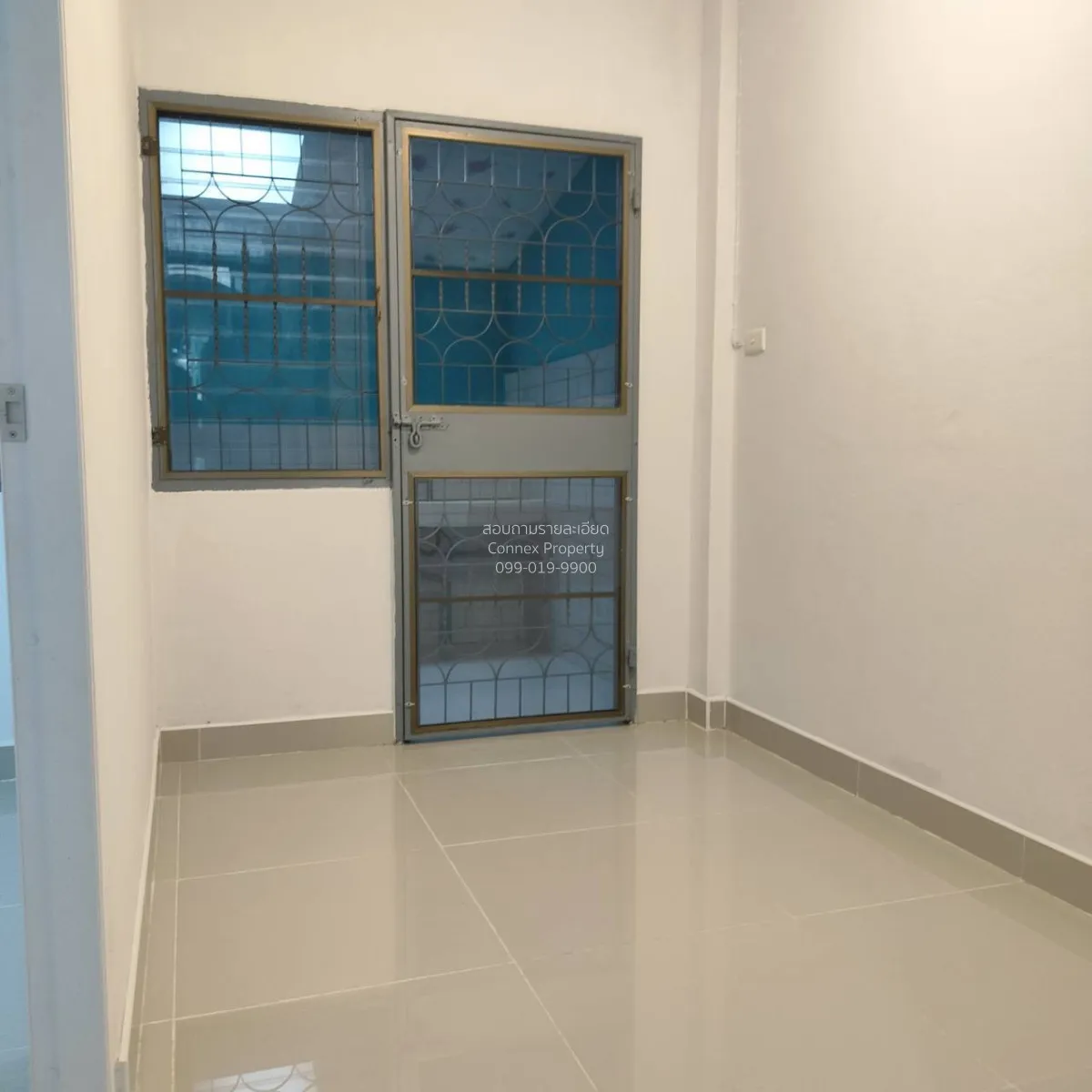 For Sale Townhouse/Townhome  , Ban Pradu Daeng , newly renovated 