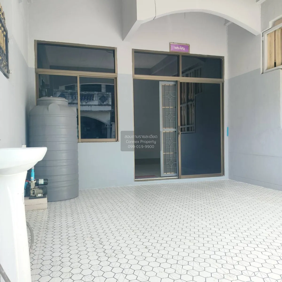 For Sale Townhouse/Townhome  , Ban Pradu Daeng , newly renovated 