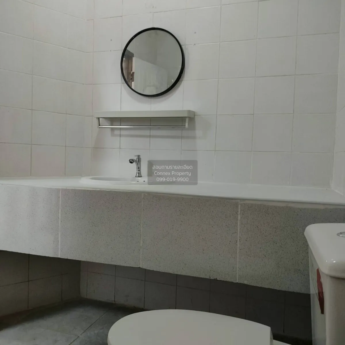 For Sale Townhouse/Townhome  , Ban Pradu Daeng , newly renovated 