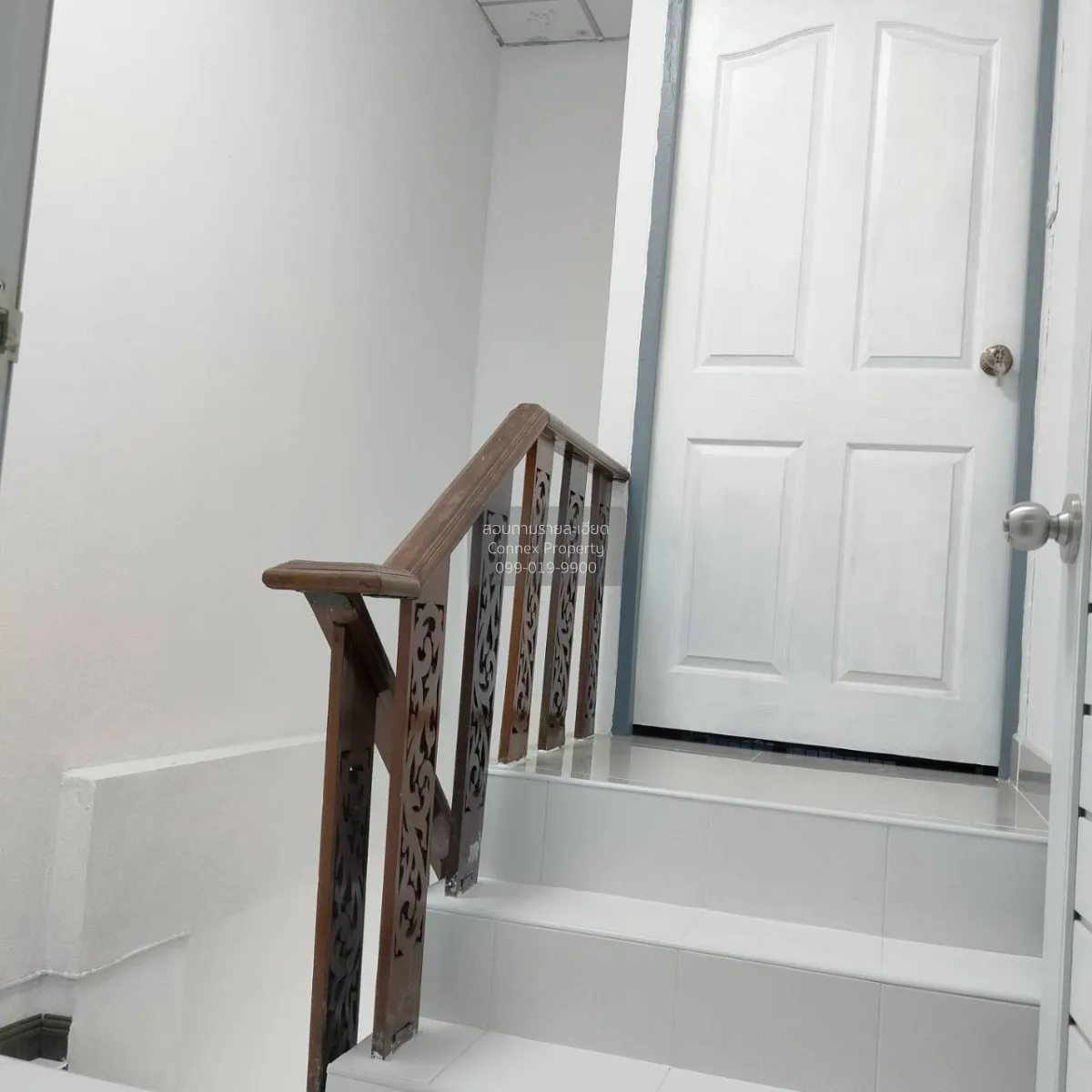 For Sale Townhouse/Townhome  , Ban Pradu Daeng , newly renovated 