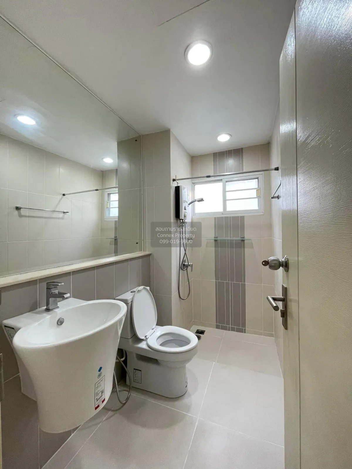 For Rent Townhouse/Townhome  , BAAN KLANG MUANG RAMA9-RAMKHMAHAEN