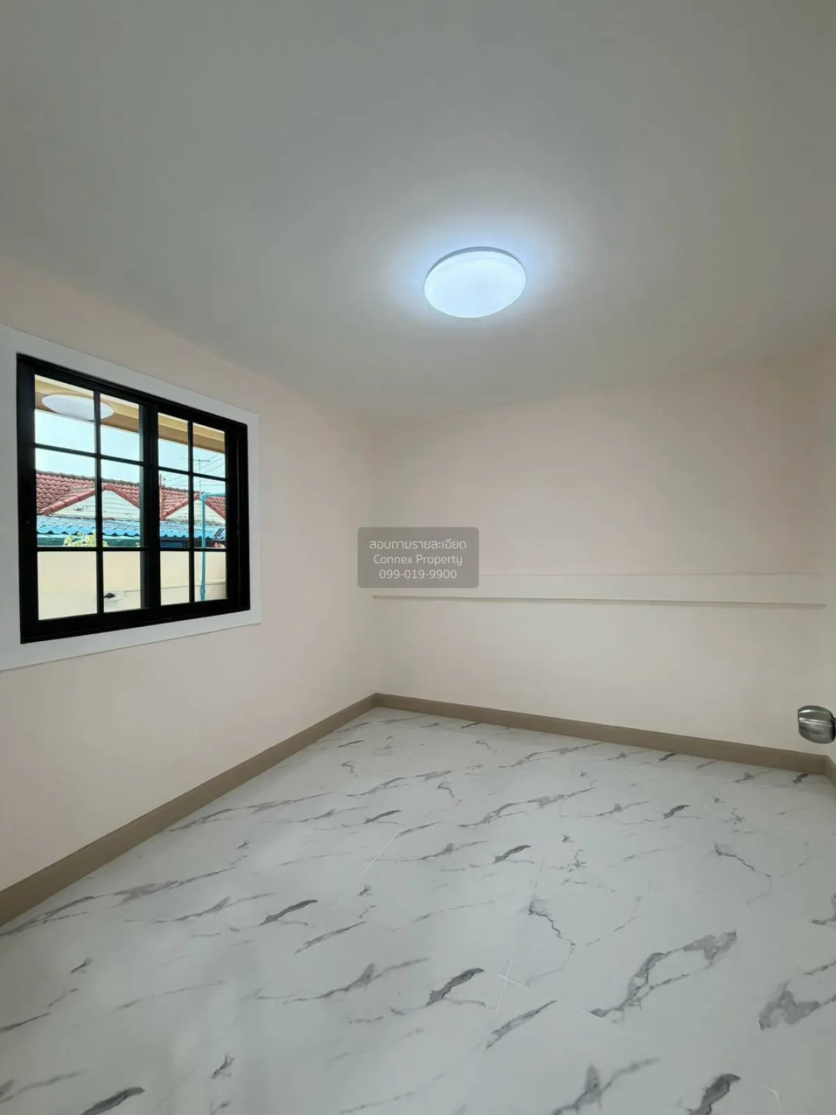 For Sale Townhouse/Townhome  , Baan Tawan Ngam , newly renovated 