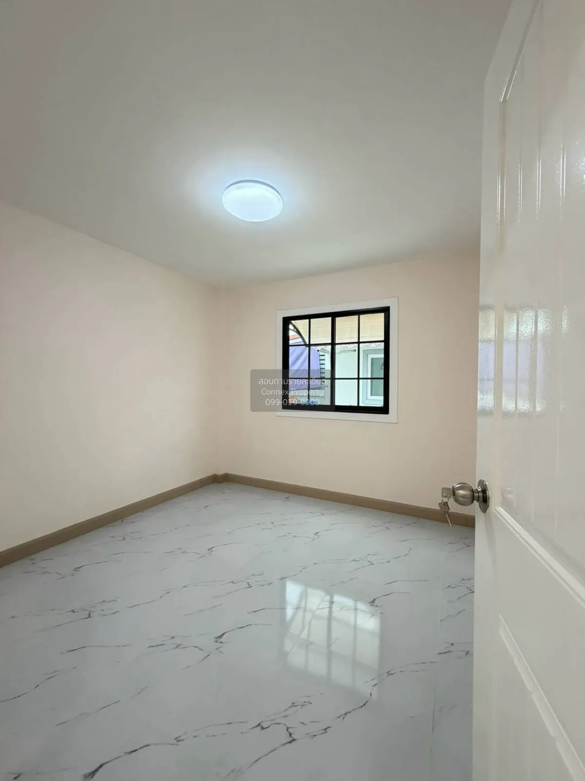 For Sale Townhouse/Townhome  , Baan Tawan Ngam , newly renovated 