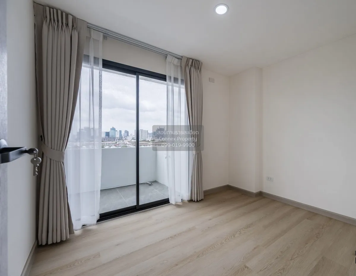 ขายคอนโด  เดอะ รอยัล วิภาวดี ห้องมุม รีโนเวทใหม่ ลาดยาว เขต จตุจั