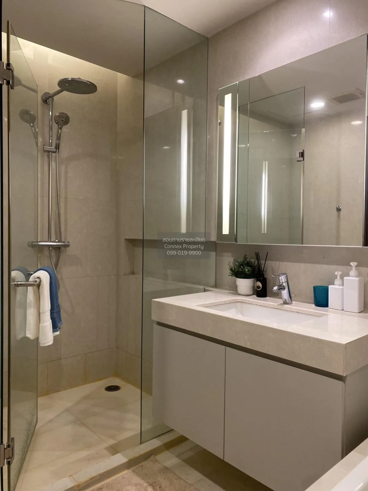 เช่าคอนโด  ควอทโทร บาย แสนสิริ BTS-ทองหล่อ คลองตันเหนือ เขต วัฒนา