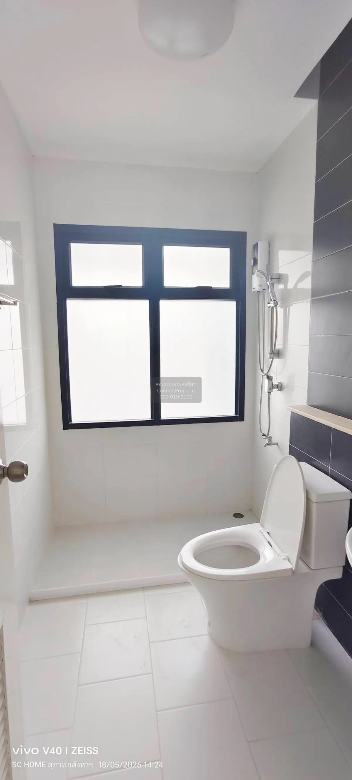 For Sale Townhouse/Townhome  , Six Nature Ekkachai 64/5 , high fl