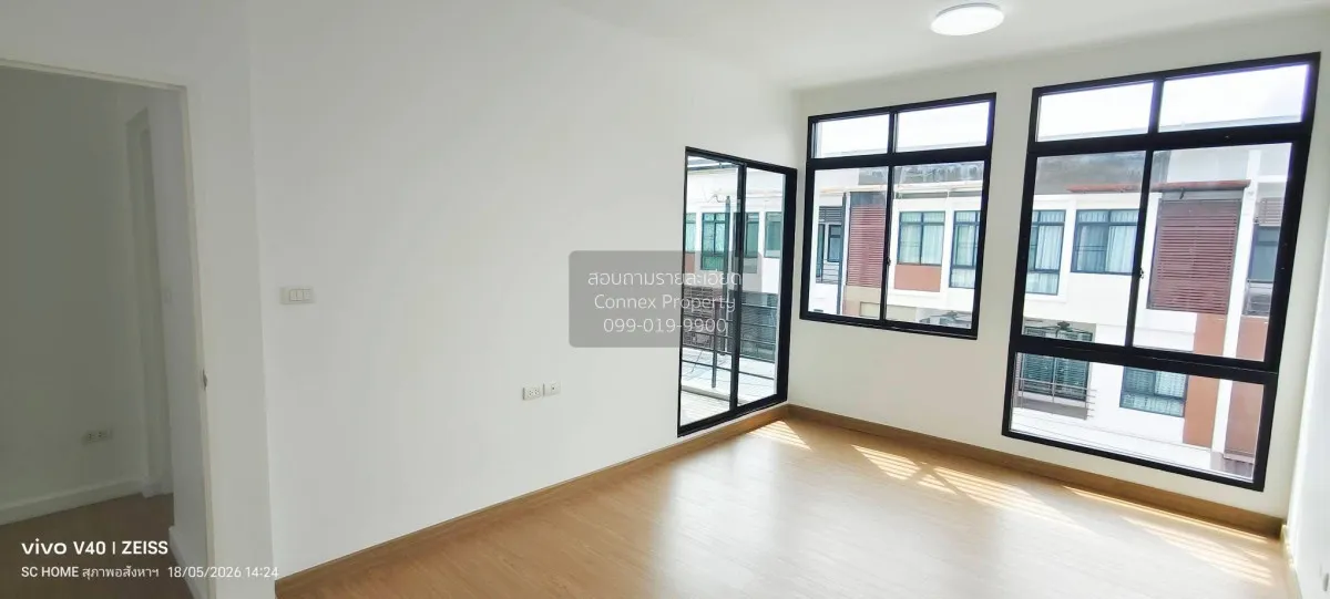 For Sale Townhouse/Townhome  , Six Nature Ekkachai 64/5 , high fl