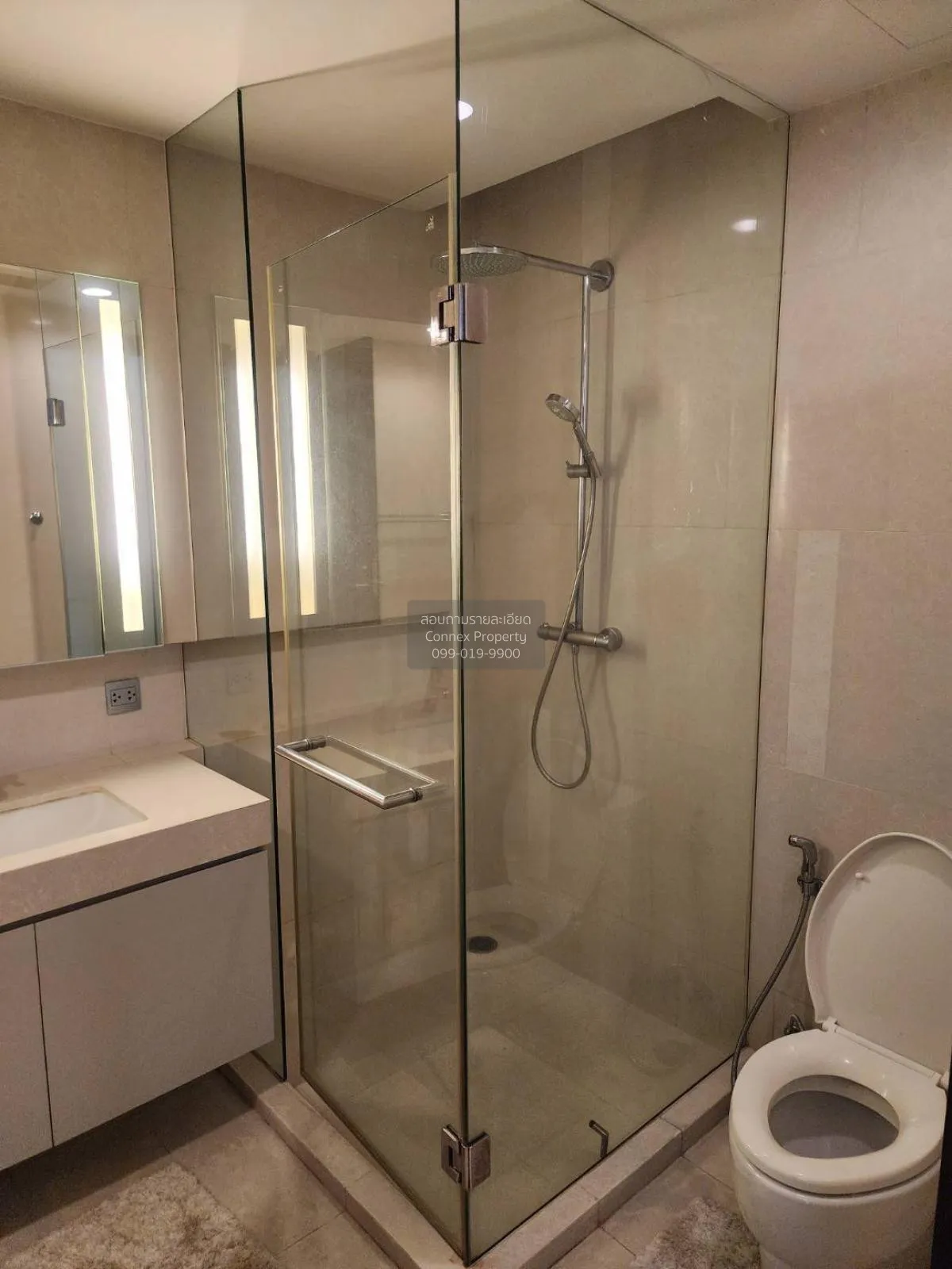 เช่าคอนโด  ควอทโทร บาย แสนสิริ BTS-ทองหล่อ คลองตันเหนือ เขต วัฒนา