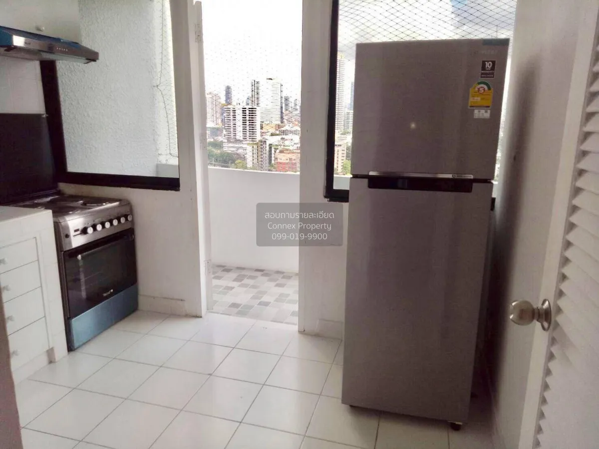 For Sale Condo , The Royal Navin Tower , nice view , high floor , 4