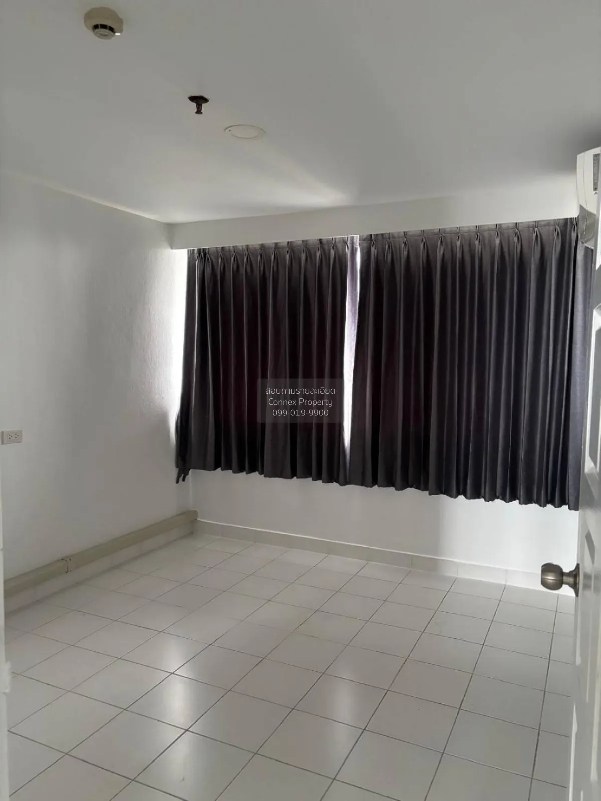 For Sale Condo , The Royal Navin Tower , nice view , high floor ,