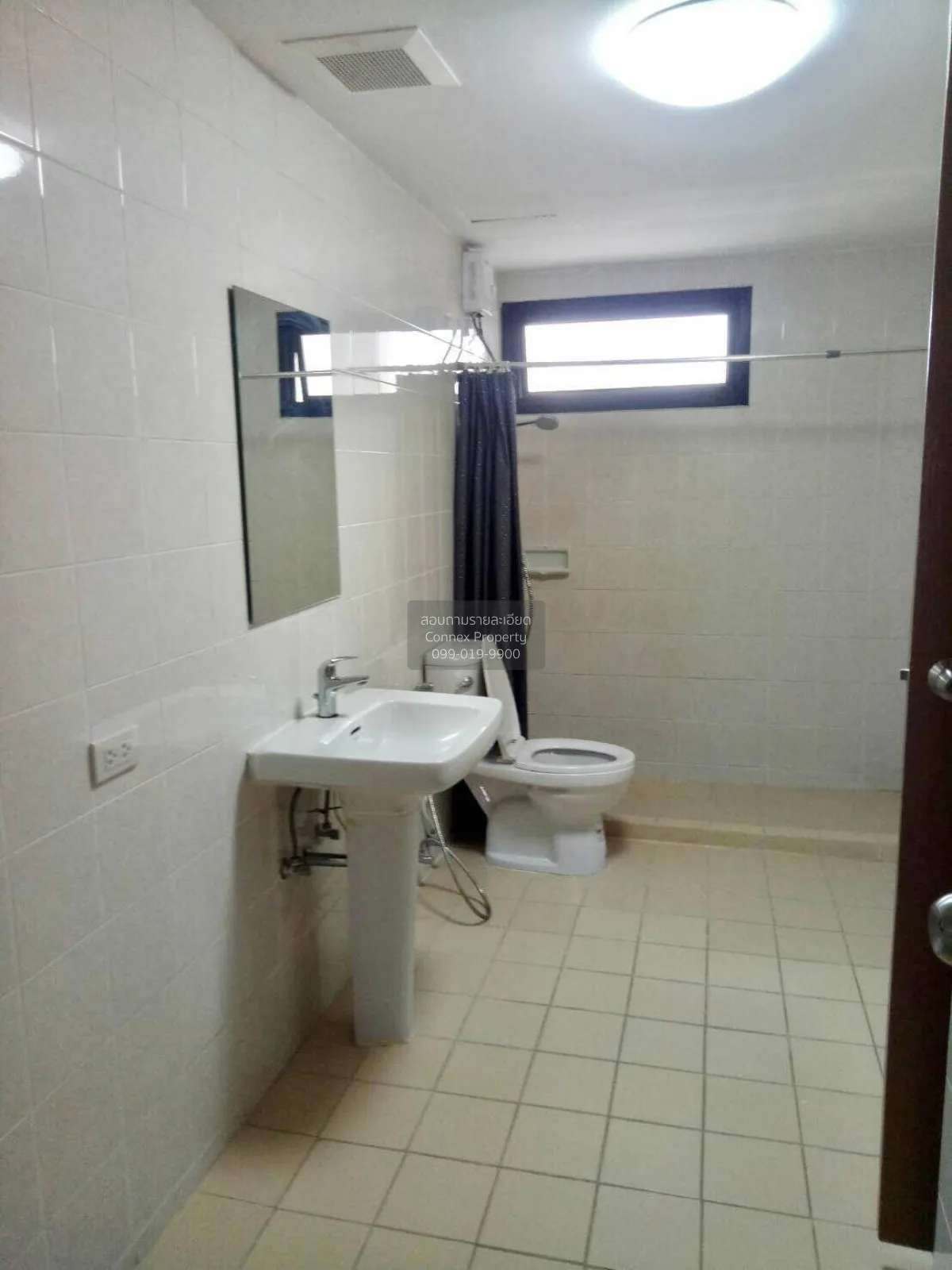 For Sale Condo , The Royal Navin Tower , nice view , high floor ,