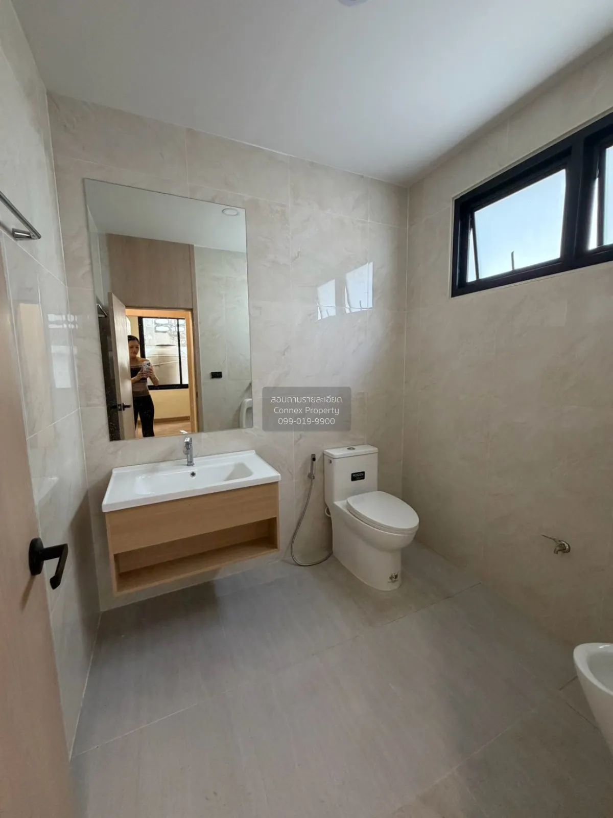 For Rent Newly renovated detached house in the heart of Chokchai 