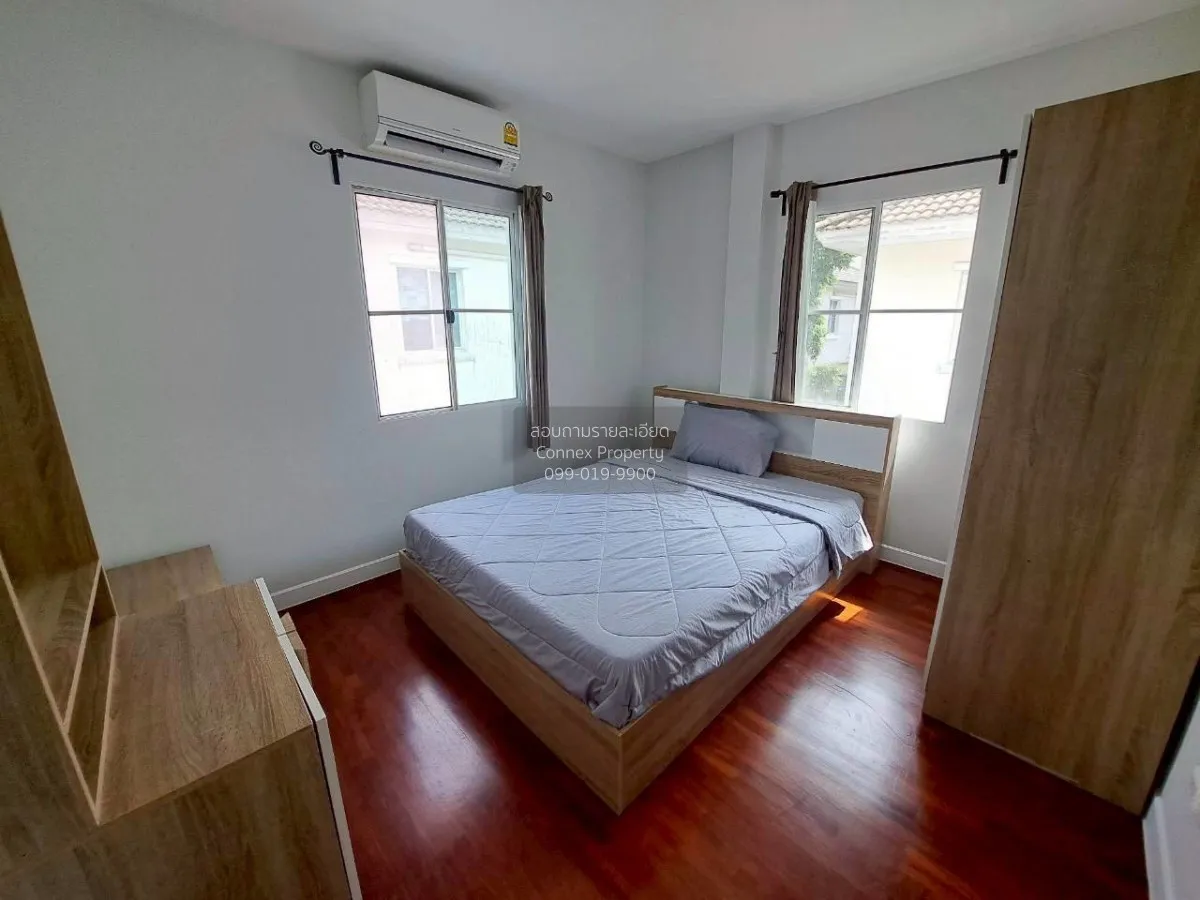 For Sale House , Mantana Onnut - Wongwaen 1 , corner unit , Dok M