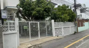 ขายบ้านเดี่ยว สุขุมวิท 65 (ชัยพฤกษ์)  วัฒนา เขต พระโขนง กรุงเทพ CX-171145