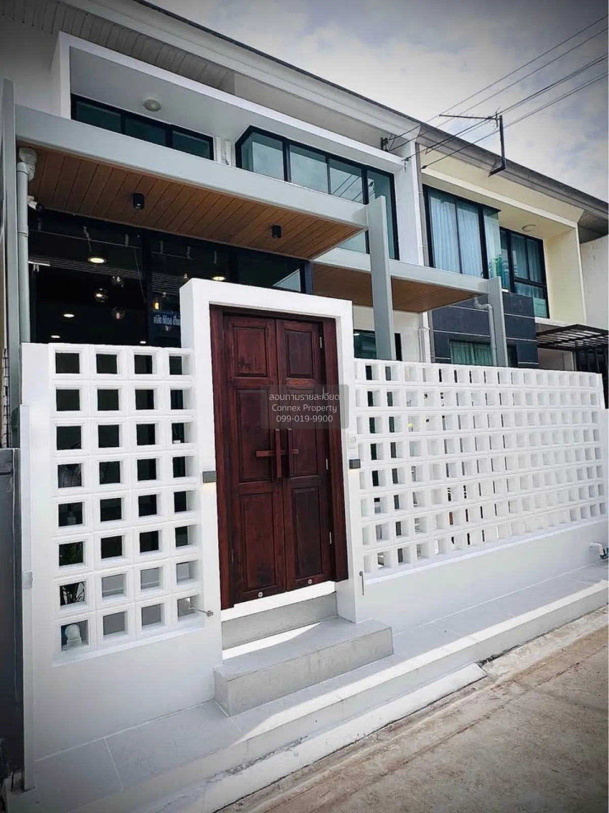 For Sale Townhouse/Townhome  , The Villa Bangbuathong , newly ren 2