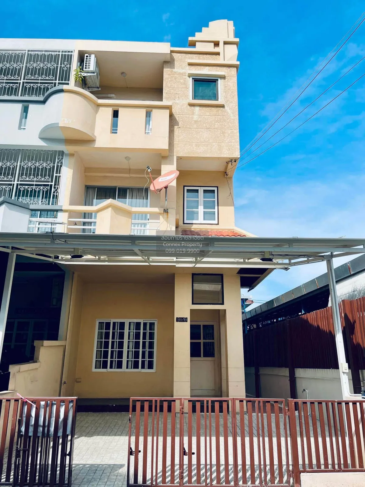 For Rent Happy Land Ville, 3-story townhouse, Lasalle 32 alley ,  1