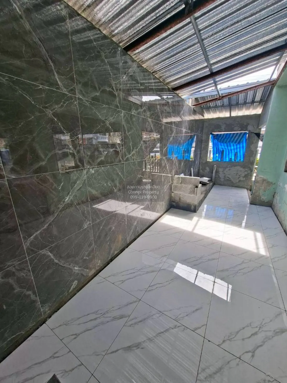 ขายทาวน์เฮ้าส์/ทาวน์โฮม  บ้านวรารักษ์ รามอินทรา MRT-เศรษฐบุตรบำเพ