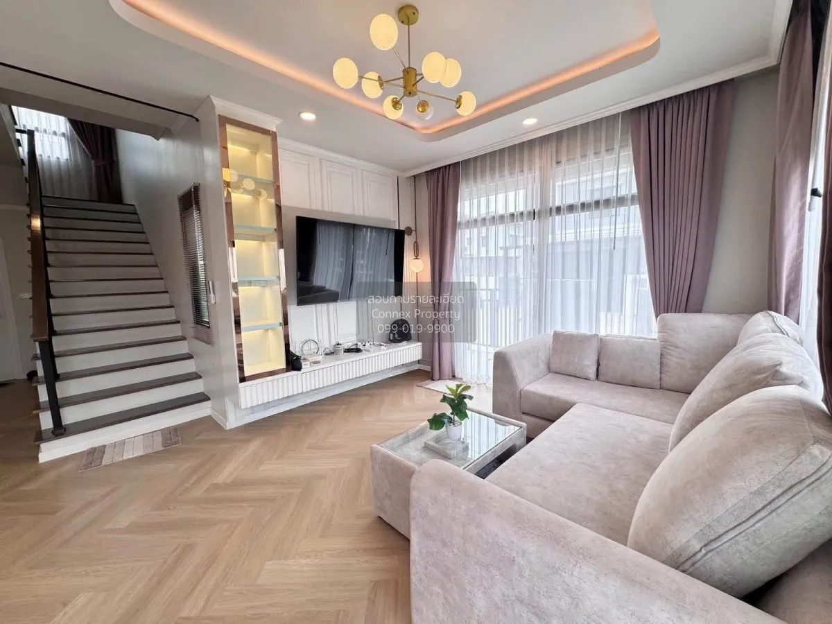 For Sale House , Grand Britania Wongwaen-Ramindra , corner unit , 2
