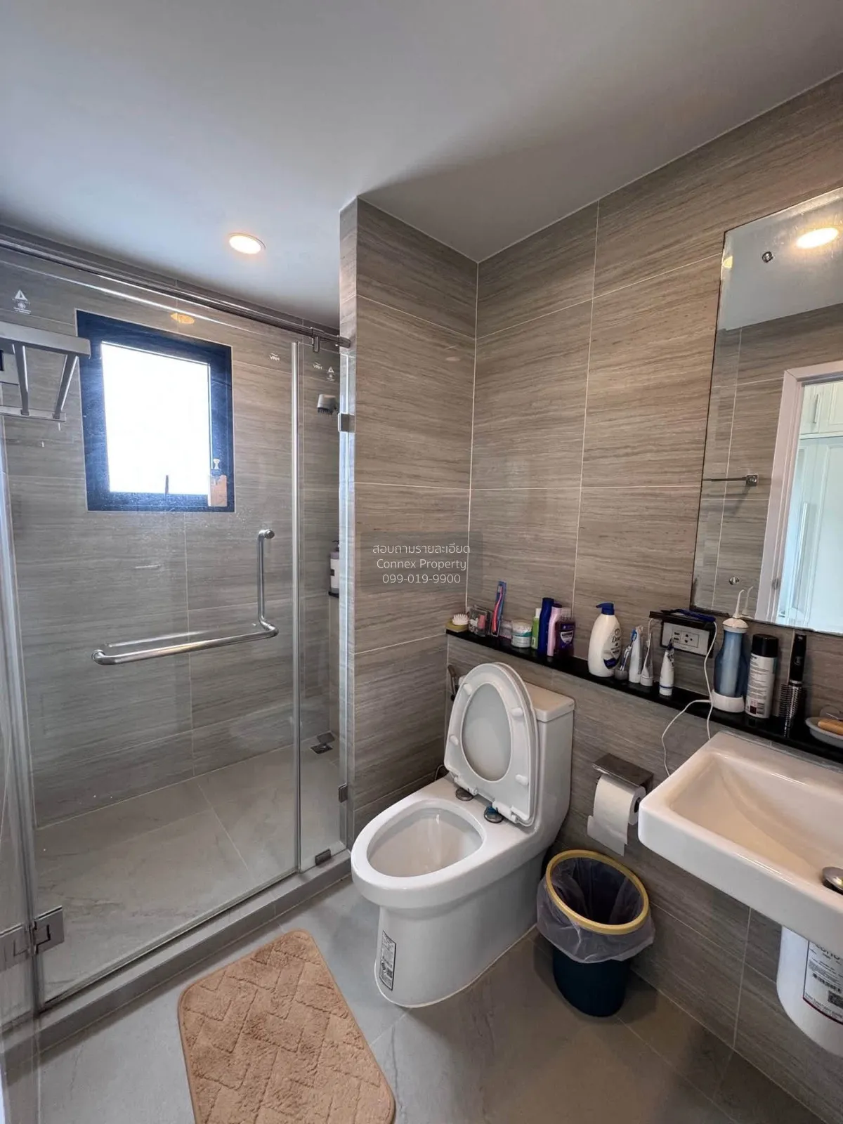 For Sale House , Grand Britania Wongwaen-Ramindra , corner unit ,