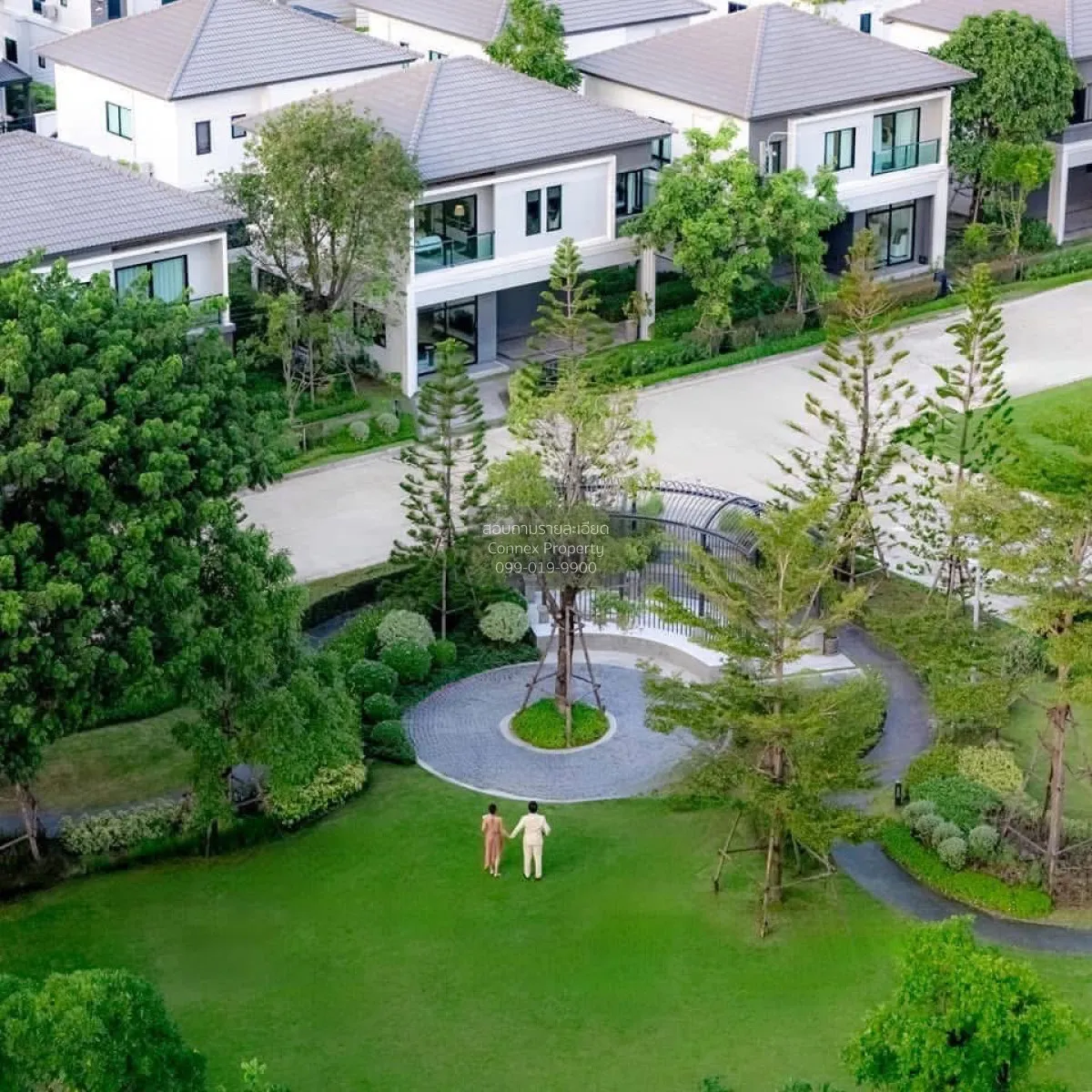 For Sale House , Grand Britania Wongwaen-Ramindra , corner unit ,