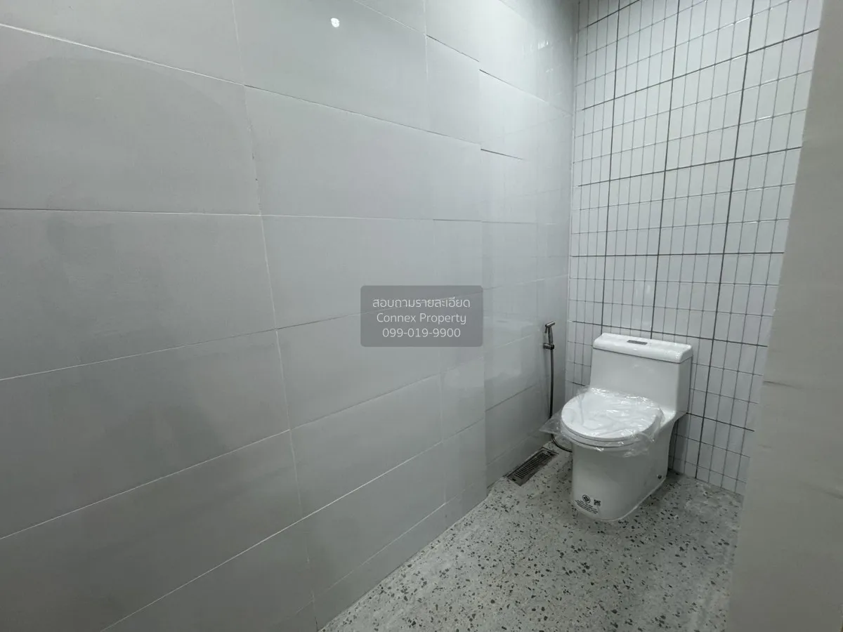 For Sale Townhome, Baan Amornphan ,Ladprao Wanghin 74 , newly ren