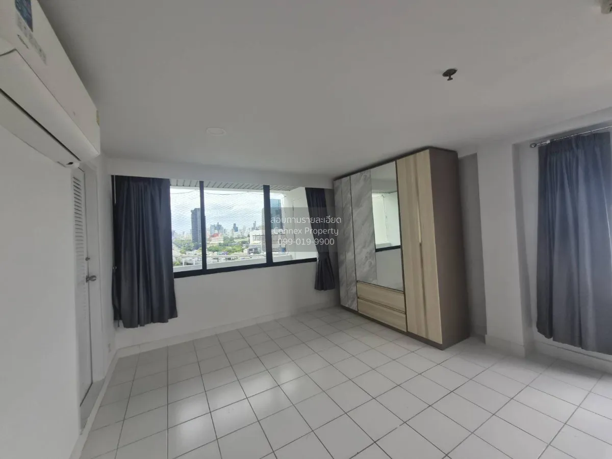 For Rent Condo , The Royal Navin Tower , high floor , MRT-Khlong 