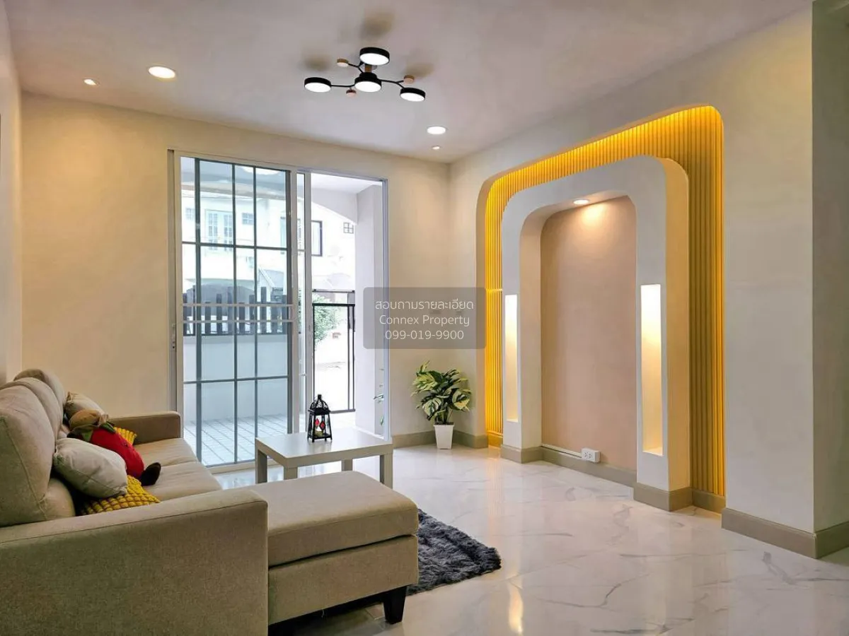 ขายทาวน์เฮ้าส์/ทาวน์โฮม  บ้านสุชา รีโนเวทใหม่ ละหาร บางบัวทอง นนท