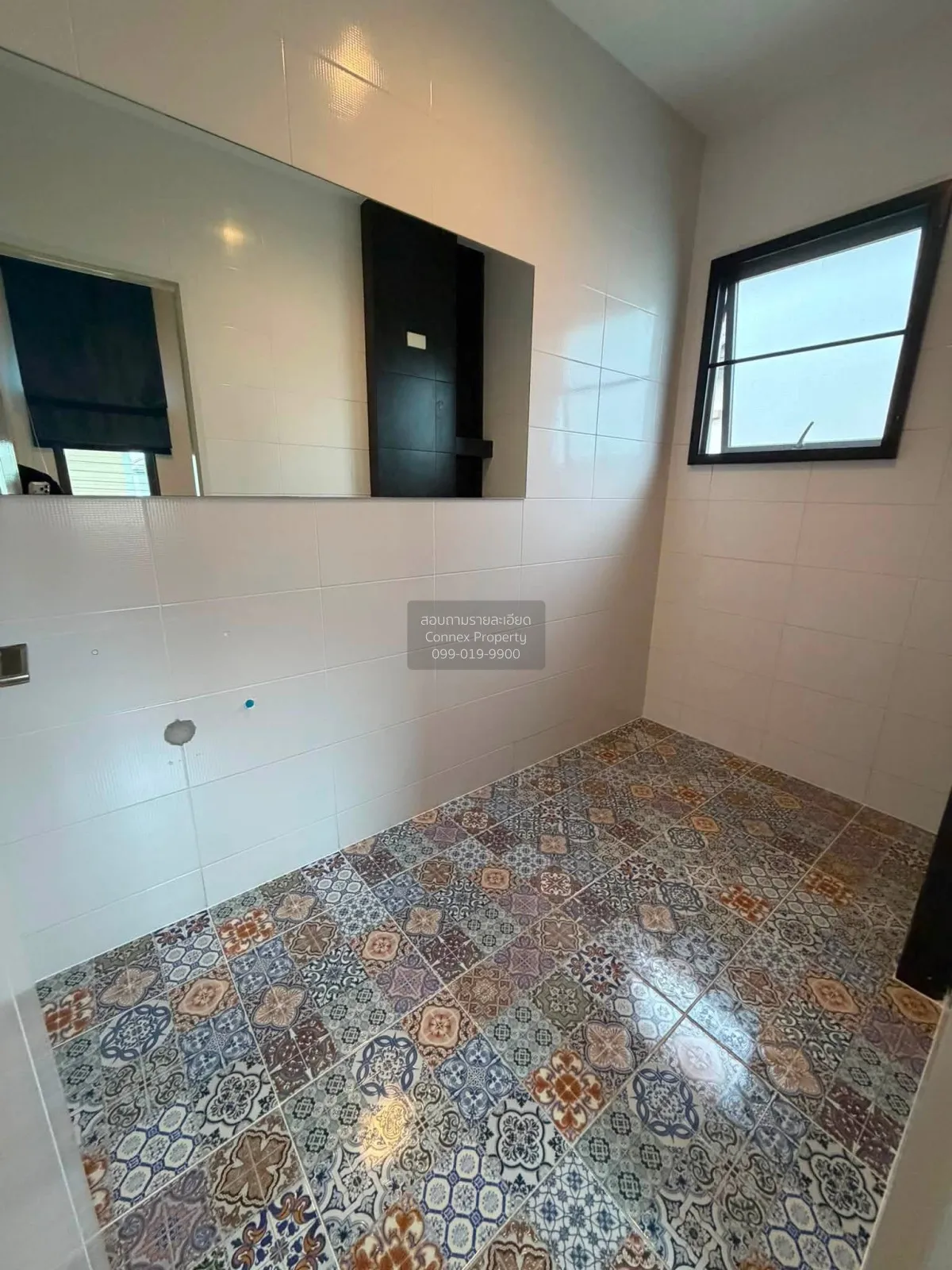 For Rent House , Venue Tiwanon - Rangsit , Bang Kadi , Mueang Pat