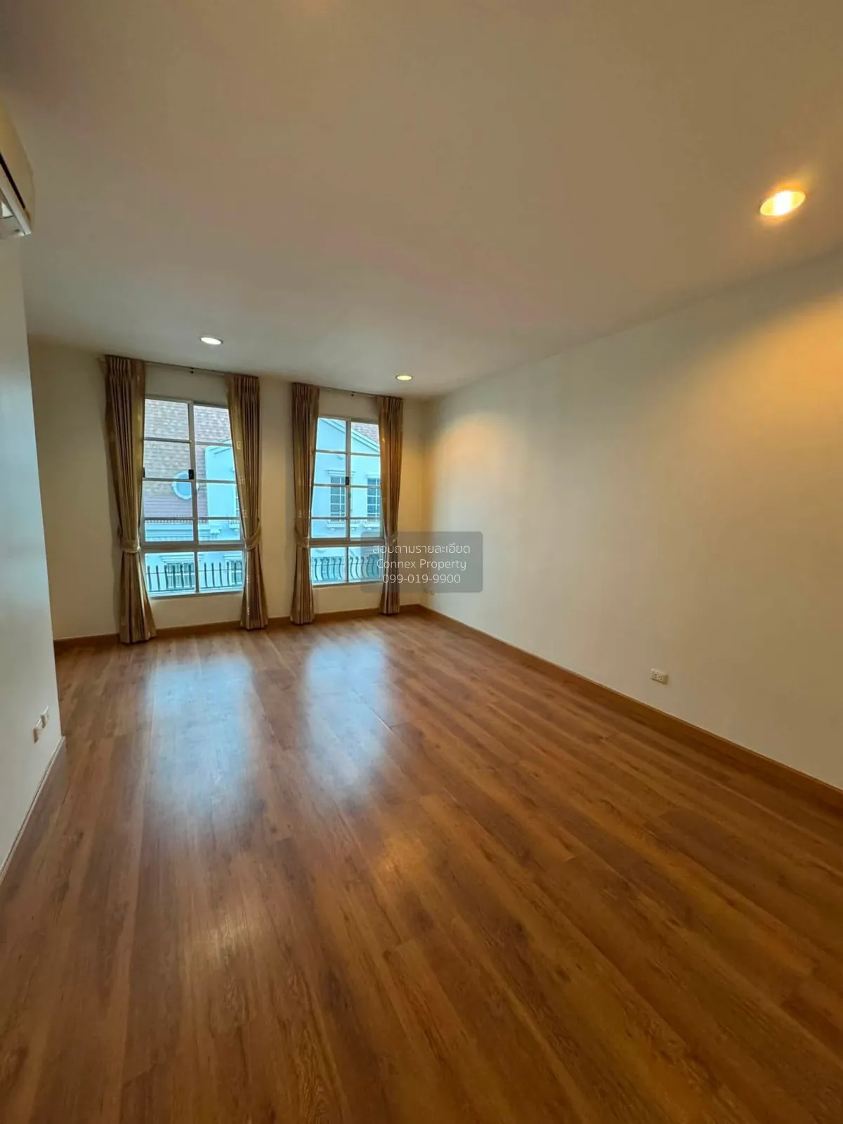 For Rent Townhouse/Townhome  , Baan Klang Krung Sathorn-Narathiwa