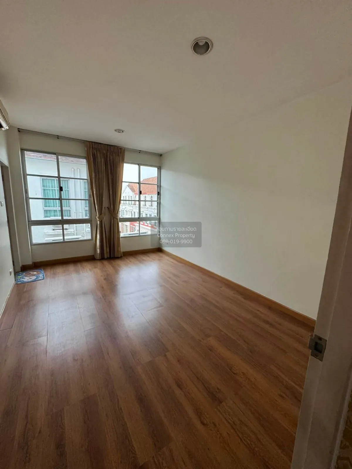 For Rent Townhouse/Townhome  , Baan Klang Krung Sathorn-Narathiwa